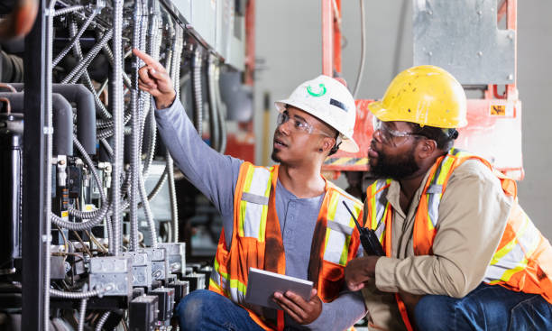 Best Electrician Near Me  in Webb City, MO